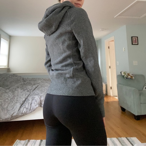 Lululemon scuba hoodie *light cotton fleece - Picture 7 of 8